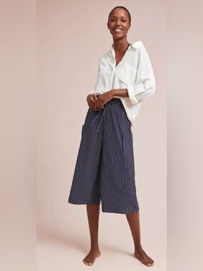 Anthropologie Sunday in Brooklyn Striped Navy Wide-Leg Cropped Pants szS
